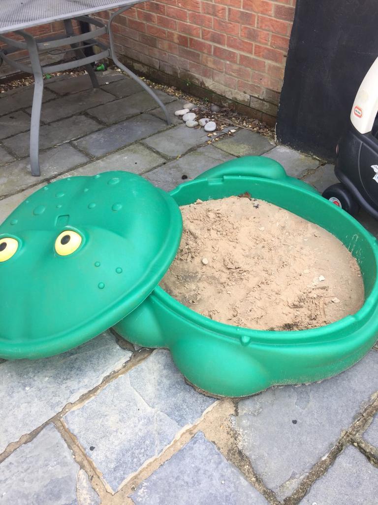 little tikes frog sandbox